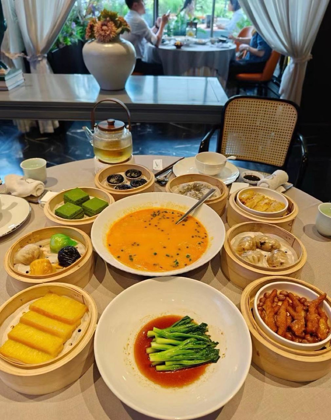 酒店餐饮